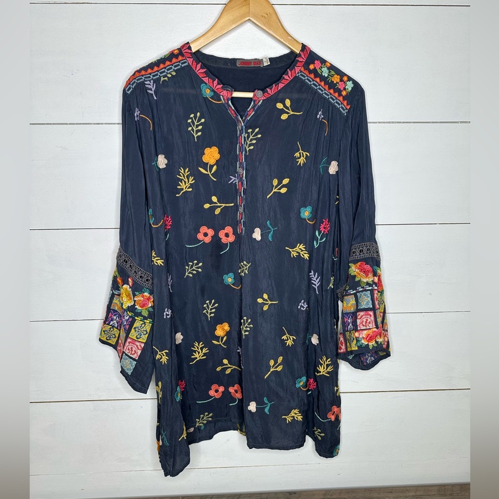 Johnny Was Beautiful Embroidered Tazanna Tunic Size XL